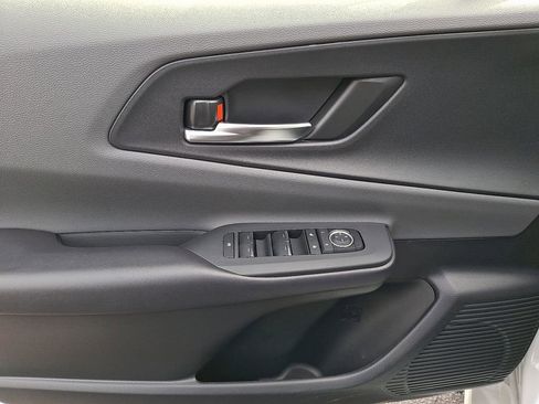 Used 2024 Toyota Prius XLE image 13