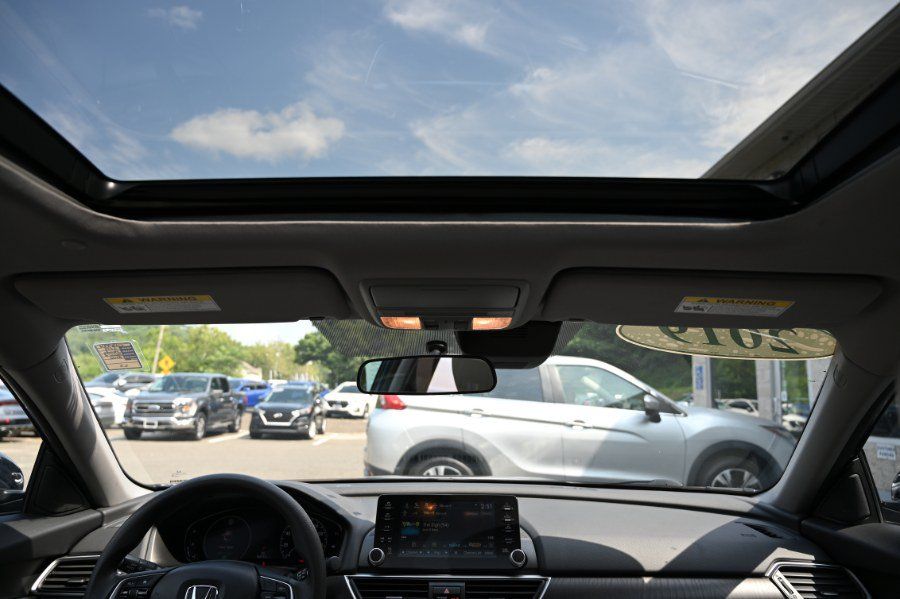 Used 2019 Honda Accord EX image 14
