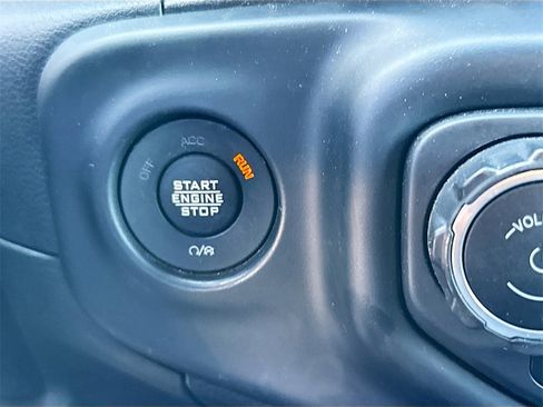 Used 2021 Jeep Gladiator Mojave image 24