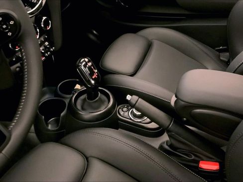 Certified 2024 MINI Cooper S FWD image 22