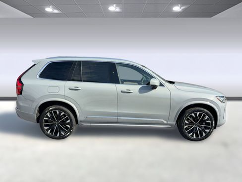 New 2026 Volvo XC90 B6 Plus w/ Protection Package Premier image 8