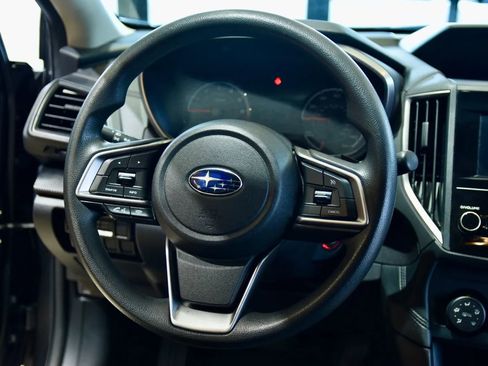 Used 2018 Subaru Impreza 2.0i Premium image 16