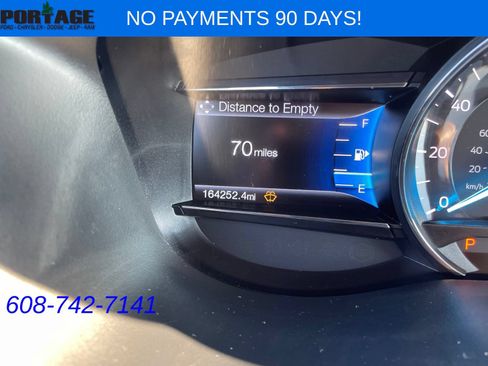 Used 2017 Ford Explorer XLT w/ Equipment Group 202A AWD/4WD image 17