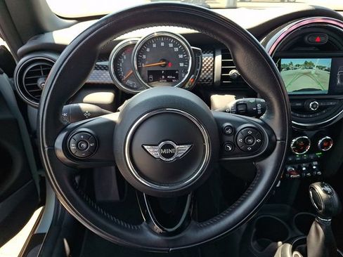 Used 2018 MINI Cooper S FWD image 13