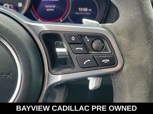 Used 2022 Porsche Cayenne S AWD/4WD image 32