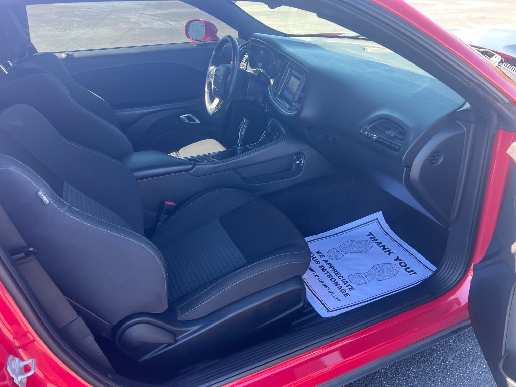 Used 2017 Dodge Challenger R/T w/ Quick Order Package 22P T/A RWD image 21