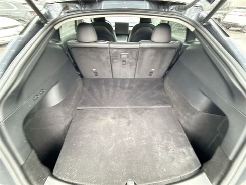 Used 2022 Tesla Model Y Performance image 21