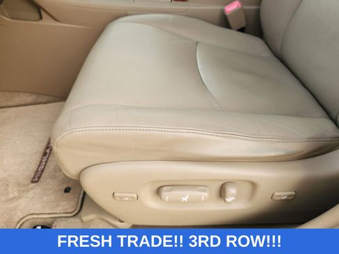 Used 2010 Toyota Highlander Limited image 24