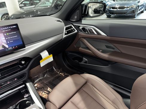 New 2026 BMW M440i Convertible RWD image 22