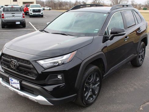 Used 2024 Toyota RAV4 Adventure image 3
