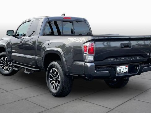 Used 2023 Toyota Tacoma TRD Sport image 11