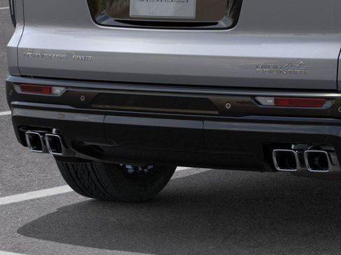 New 2026 Chevrolet Traverse High Country AWD/4WD image 14