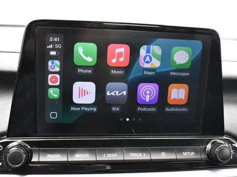 Used 2024 Kia Forte LXS image 30