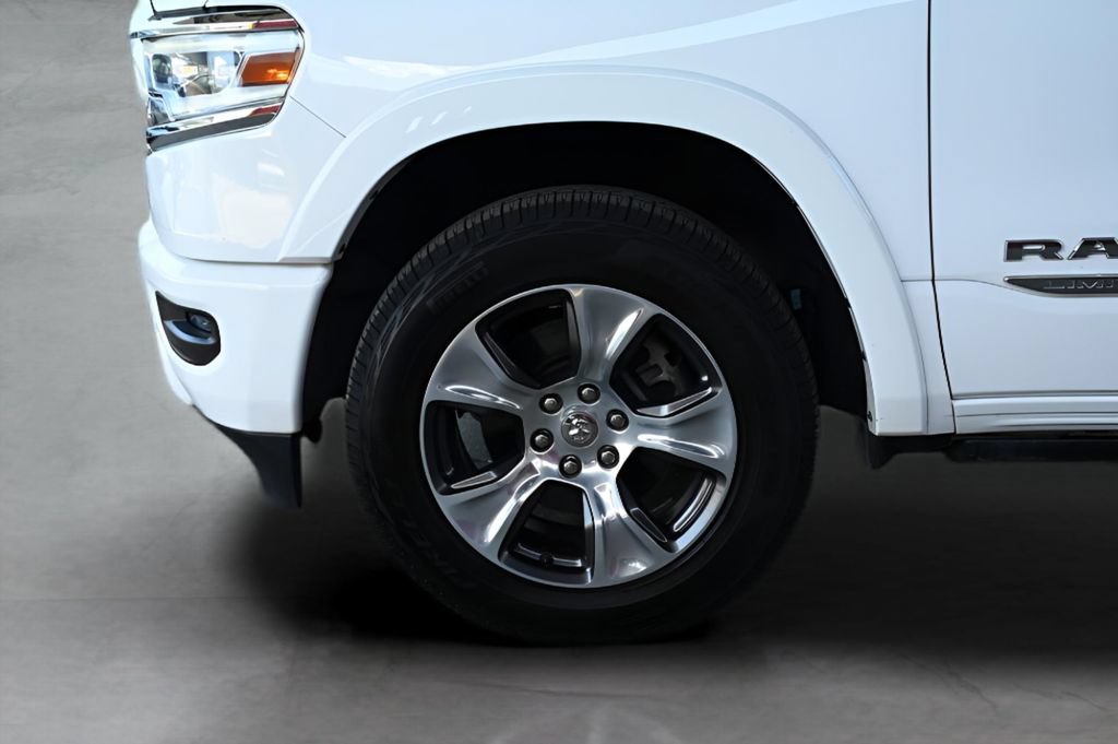 Used 2023 RAM 1500 Limited w/ Body Color Bumper Group AWD/4WD image 10