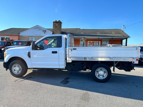 Used 2017 Ford F250 XL image 8
