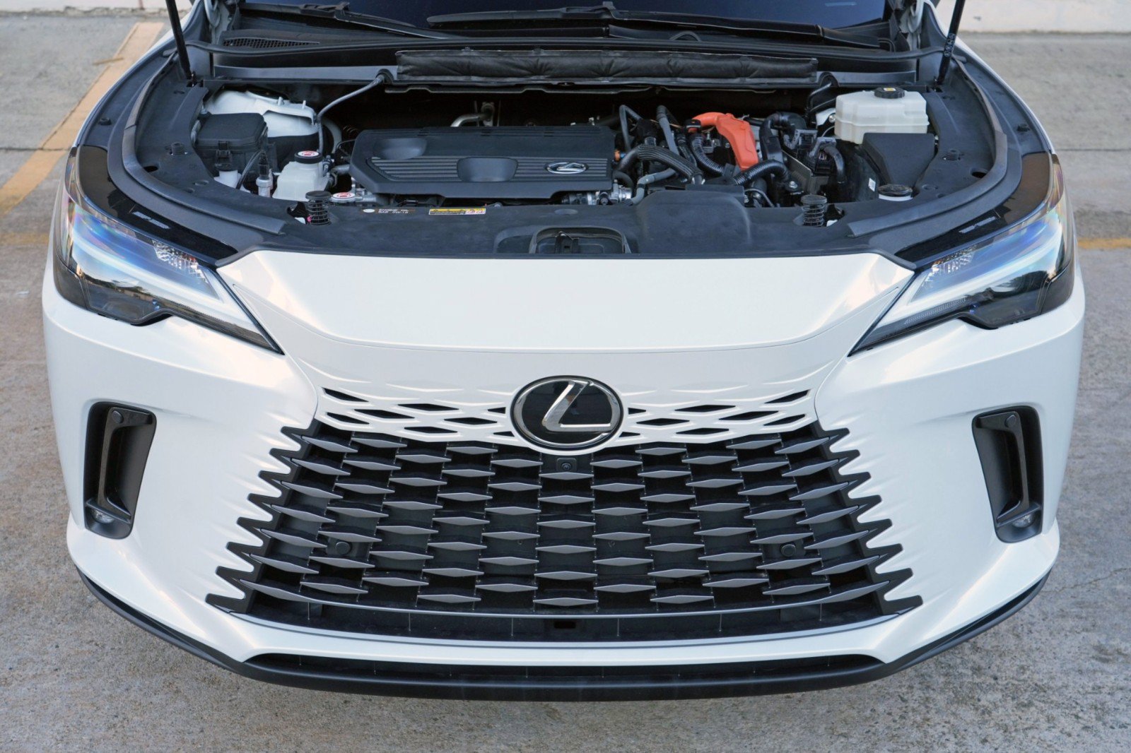 Used 2024 Lexus RX 350h w/ Convenience Package AWD/4WD image 8