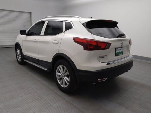 Used 2019 Nissan Rogue Sport SV w/ Technology Package FWD image 5