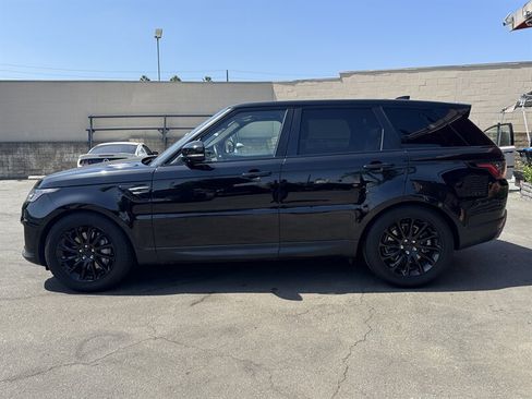 Used 2020 Land Rover Range Rover Sport SE AWD/4WD image 8