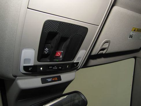 Used 2025 Honda Accord SE image 8