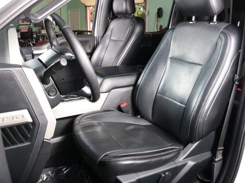Used 2016 Ford F150 Lariat w/ Equipment Group 502A Luxury AWD/4WD image 36