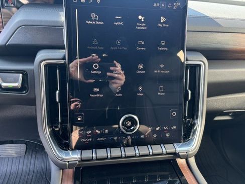 New 2026 GMC Yukon XL Denali image 23