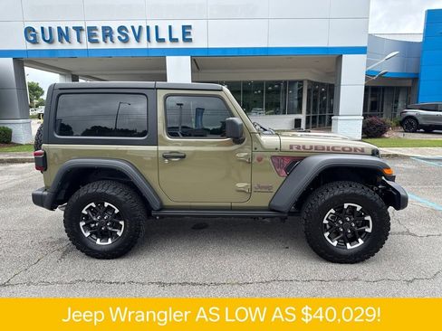 Used 2025 Jeep Wrangler Rubicon w/ Safety Group AWD/4WD image 4