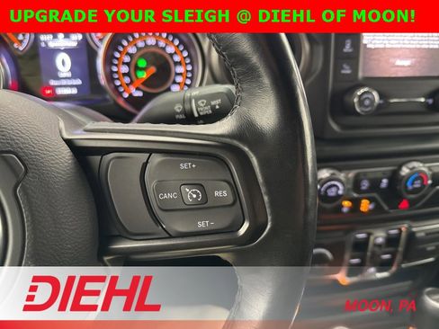 Certified 2021 Jeep Gladiator Willys image 22