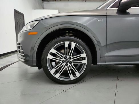 Used 2018 Audi SQ5 Premium Plus w/ Navigation Package image 34