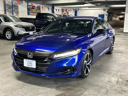 Used 2022 Honda Accord Sport image 6