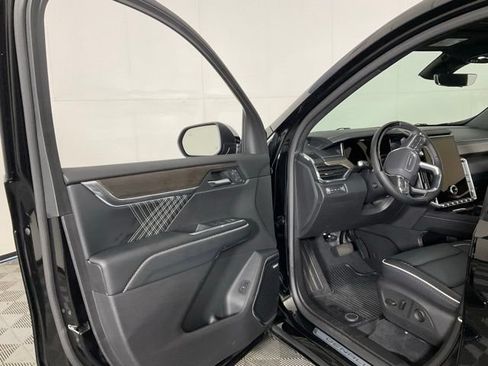 Used 2026 GMC Acadia Denali w/ Super Cruise Package AWD/4WD image 27
