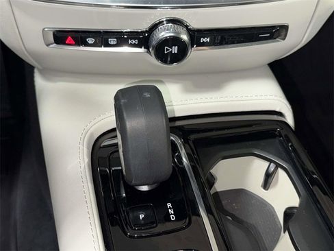 Used 2024 Volvo S60 T8 Plus w/ Protection Package Premier image 23
