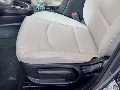 Certified 2023 Kia Forte LXS FWD image 18