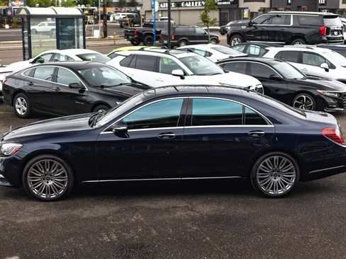 Used 2020 Mercedes-Benz S 560 Sedan image 13