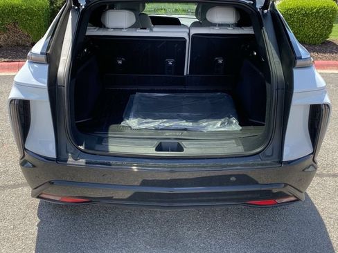 Certified 2026 Cadillac Lyriq Premium Sport AWD/4WD image 6