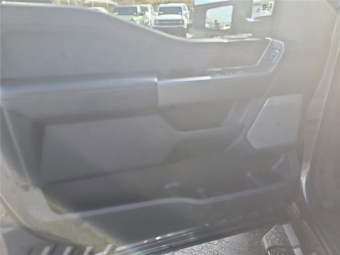 New 2026 Ford F250 Lariat w/ Black Appearance Package image 20