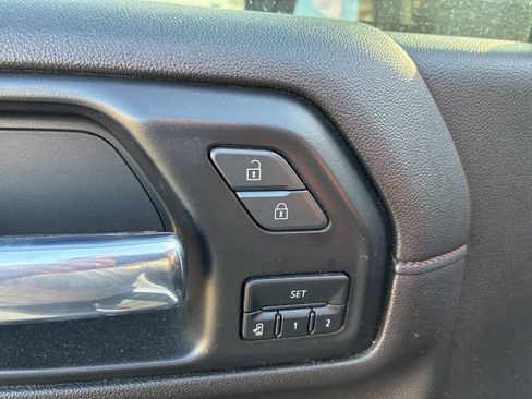 Used 2022 GMC Sierra 2500 AT4 w/ AT4 Premium Plus Package image 8