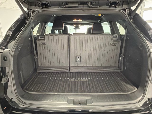 Certified 2026 Toyota Highlander XSE AWD/4WD image 21