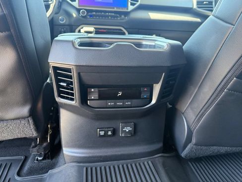 Used 2024 Toyota Sequoia Limited AWD/4WD image 18