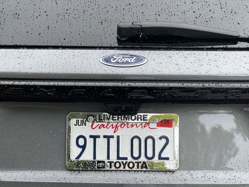 Used 2025 Ford Explorer ST-Line w/ Premium Package AWD/4WD image 52