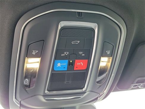 New 2025 Jeep Grand Cherokee Limited w/ Trailer Tow Package image 22