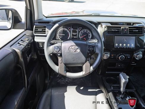Used 2022 Toyota 4Runner TRD Off-Road Premium w/ Moonroof Package AWD/4WD image 2
