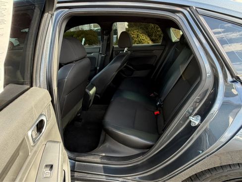 Used 2023 Honda Civic Sport image 13