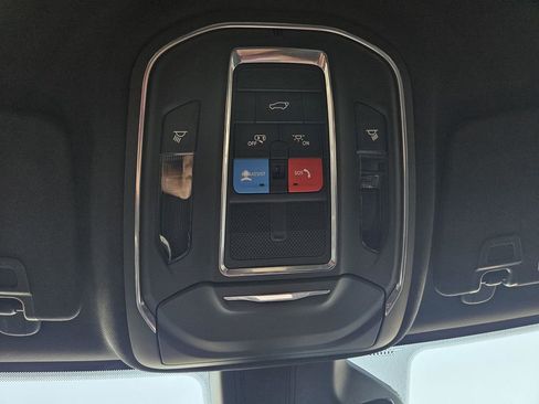 Used 2023 Jeep Grand Cherokee Trailhawk w/ Advanced Protech Group II AWD/4WD image 21