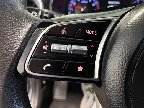 Used 2023 Kia Forte LXS image 25