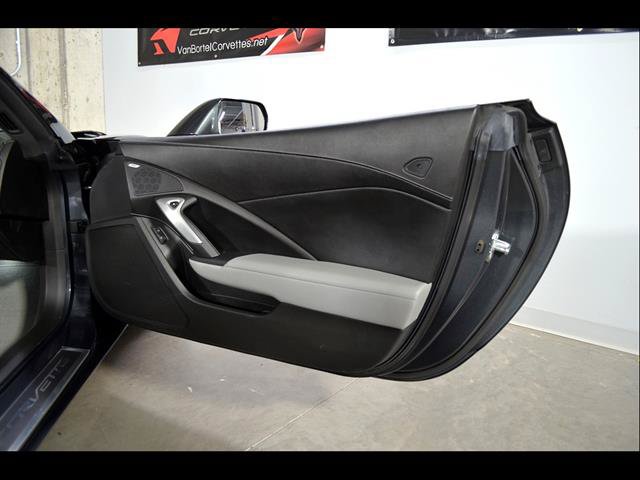 Used 2017 Chevrolet Corvette Stingray Convertible w/ 2LT Preferred Equipment Group RWD image 21