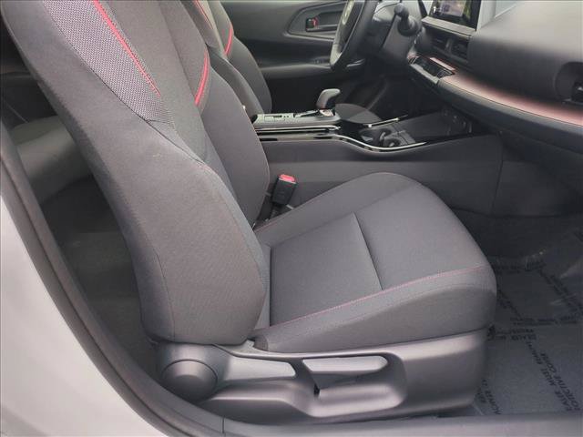 Used 2026 Toyota Prius Plug-In Hybrid FWD image 20