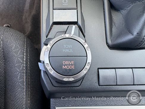 Used 2025 Toyota 4Runner SR5 AWD/4WD image 27
