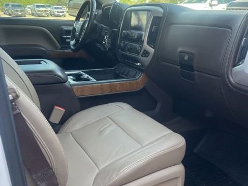 Used 2017 GMC Sierra 1500 SLT w/ Texas SLT Premium Package RWD image 11