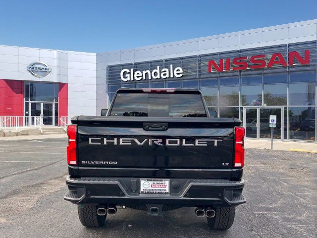Used 2025 Chevrolet Silverado 2500 LT w/ Z71 Chrome Sport Edition AWD/4WD image 5