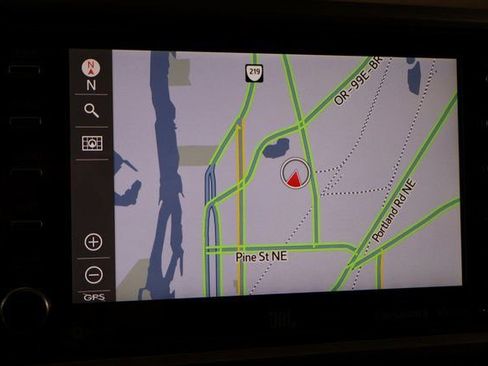 Used 2020 Toyota Tacoma Limited image 25